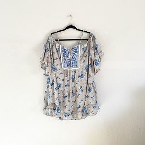 🌿Final Sale Umgee‎ Floral Cold Shoulder Top